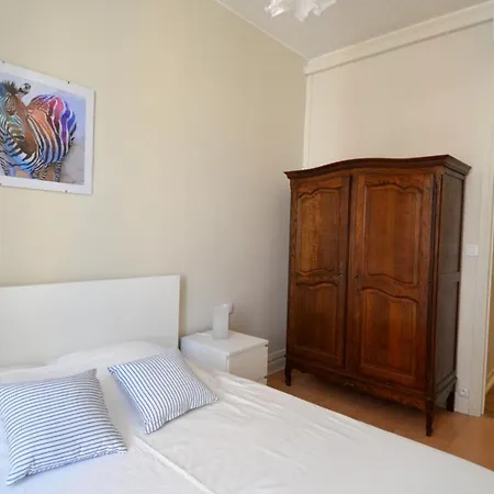 Superbe 5 Personnes Plein Coeur Centre-ville Quartier Du Port De Apartment *