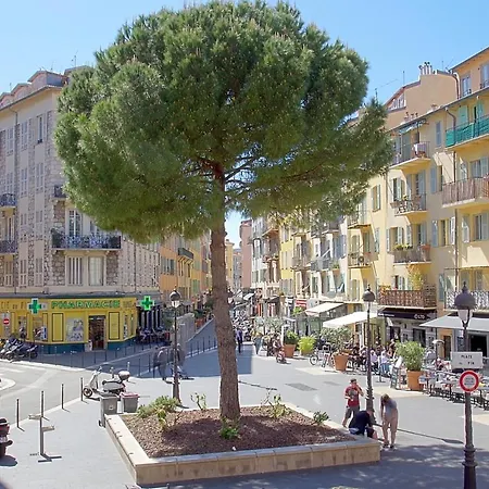 Superbe 5 Personnes Plein Coeur Centre-ville Quartier Du Port De * Nice